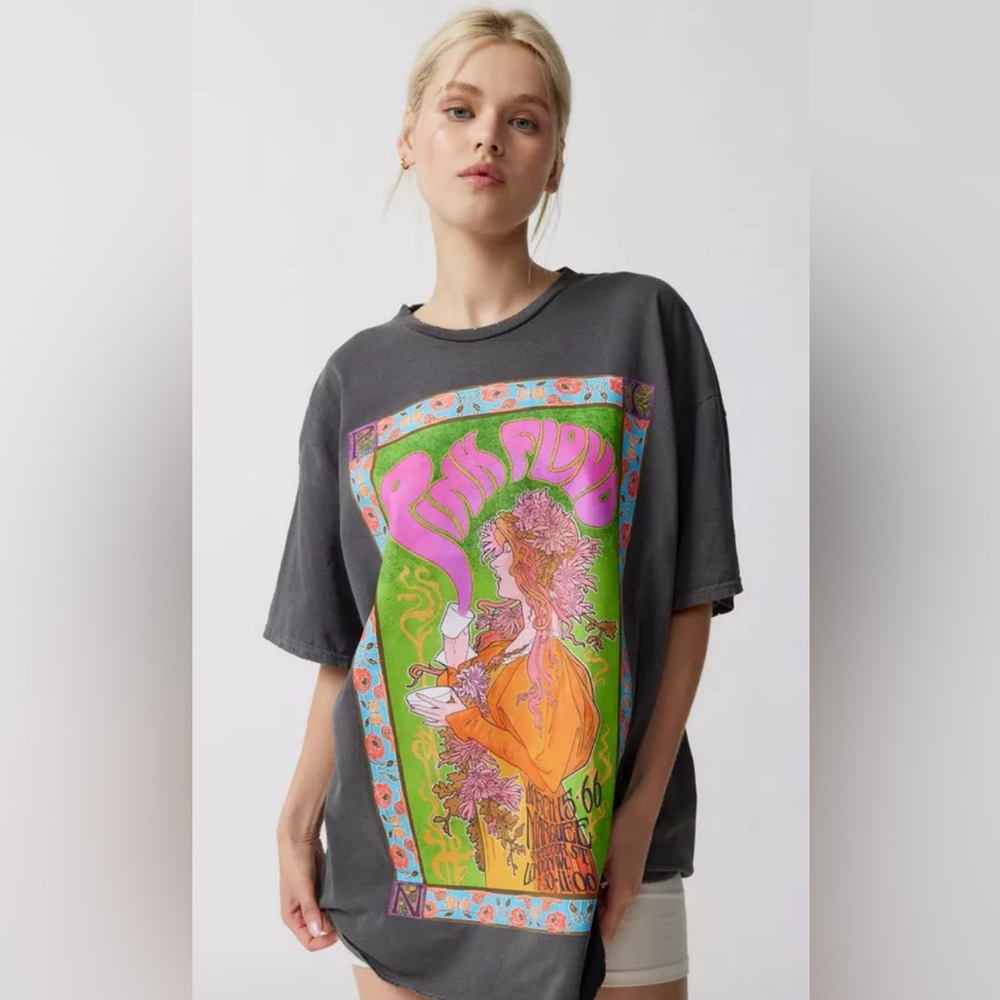 Urban Outfitters Pink Floyd tee